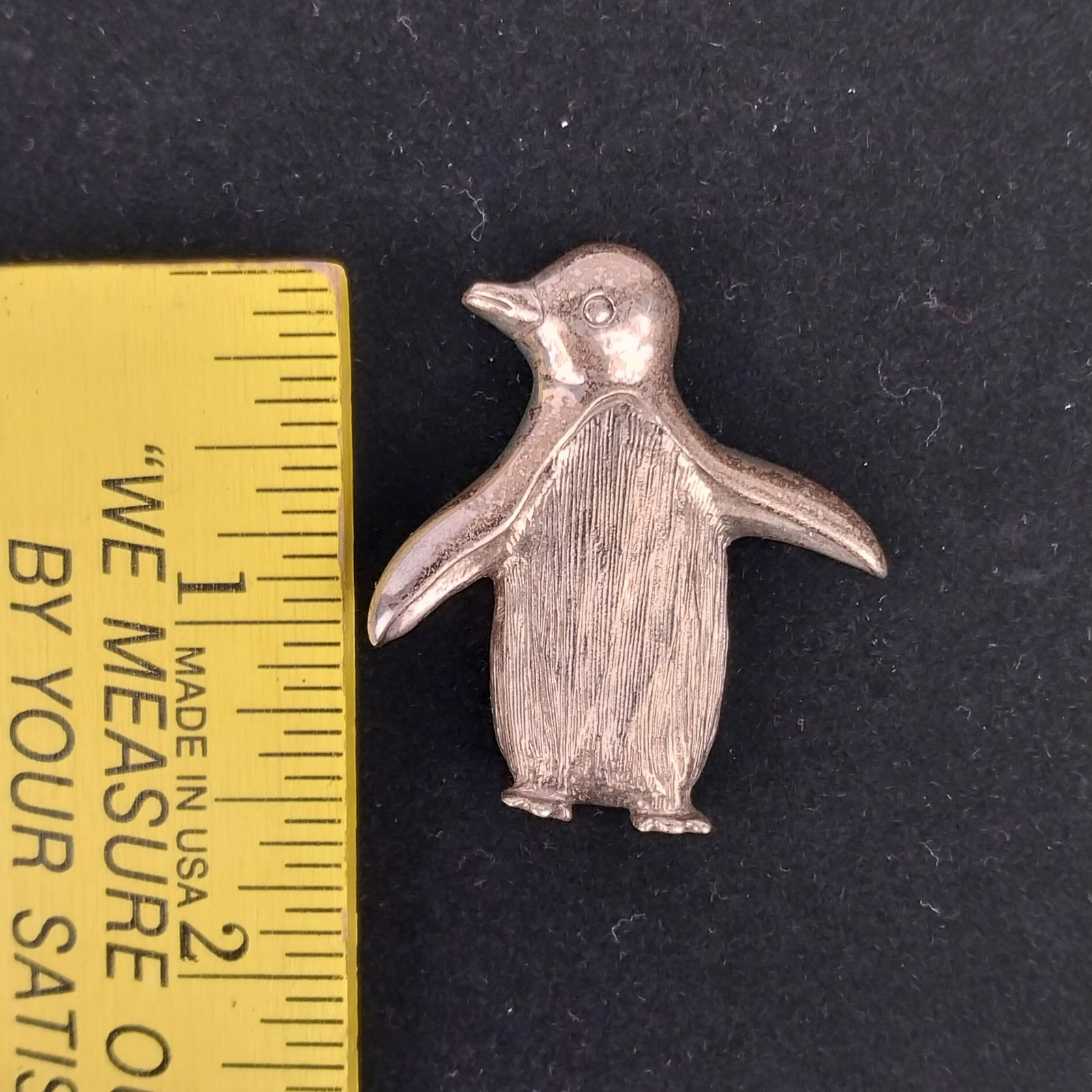 Vtg J H Breakell & Co Sterling 925 Penguin Brooch Retired Pin in Box 15g – RARE!