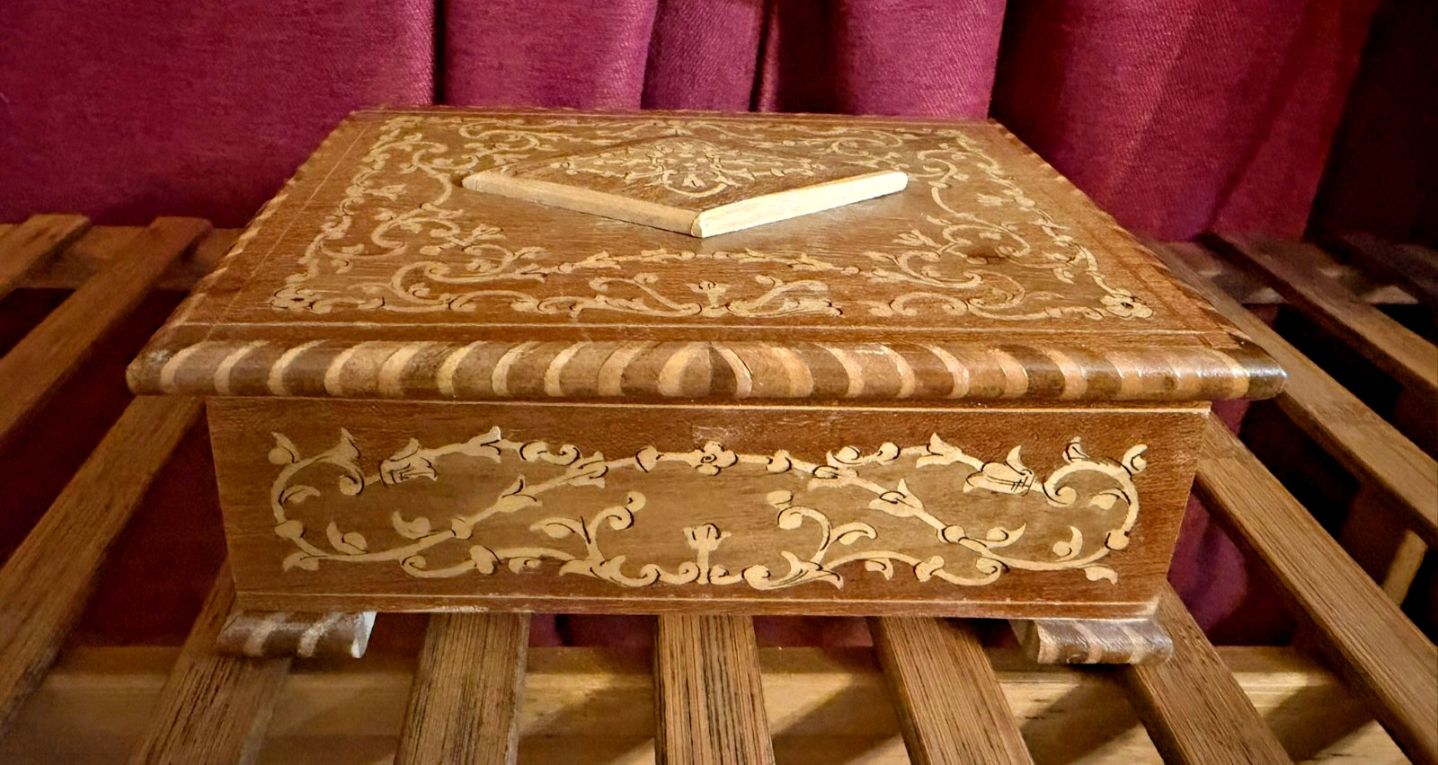 Vintage Wooden Inlaid Jewelry Box – Tufted Blue Satin Interior