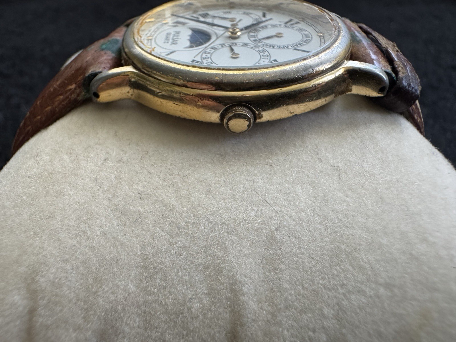 Vintage Pulsar Moon Phase Calendar Quartz Watch 34mm V33F-7020 New batt. Japan