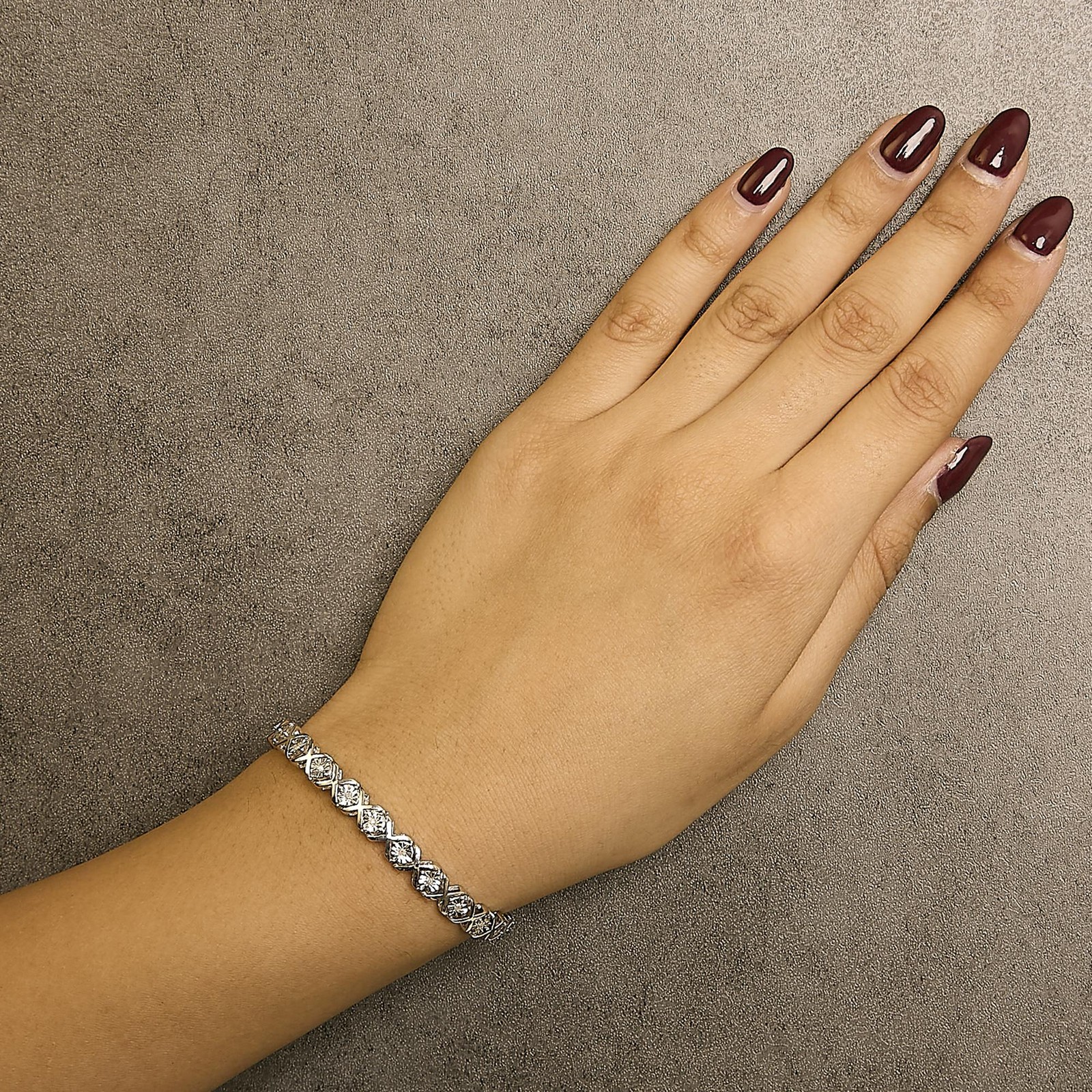 1/4 Carat Miracle Set Diamond X Link Bracelet in Sterling Silver 7.25″