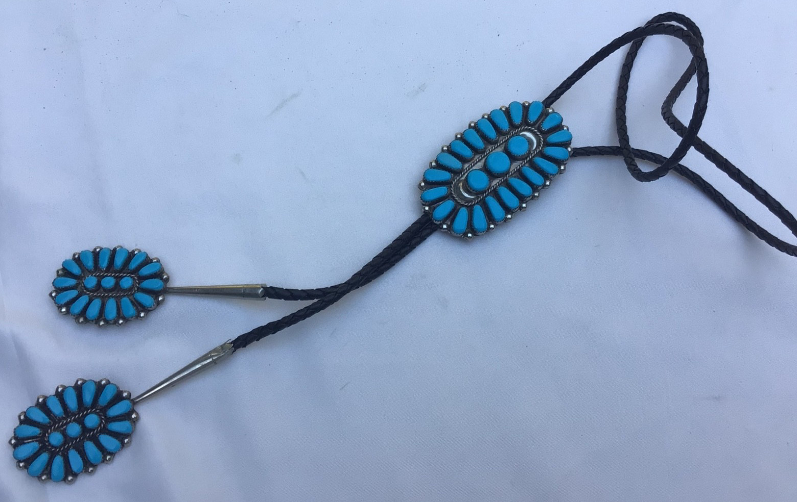 Vintage Native American BOLO TIE Silver & Cluster Turquoise Stones Zuni UNMARKED