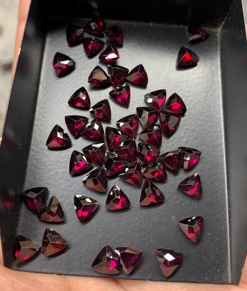 Trillion Shape Garnet, Top Quality Natural Garnet Gemstone, Faceted Cut Garnet