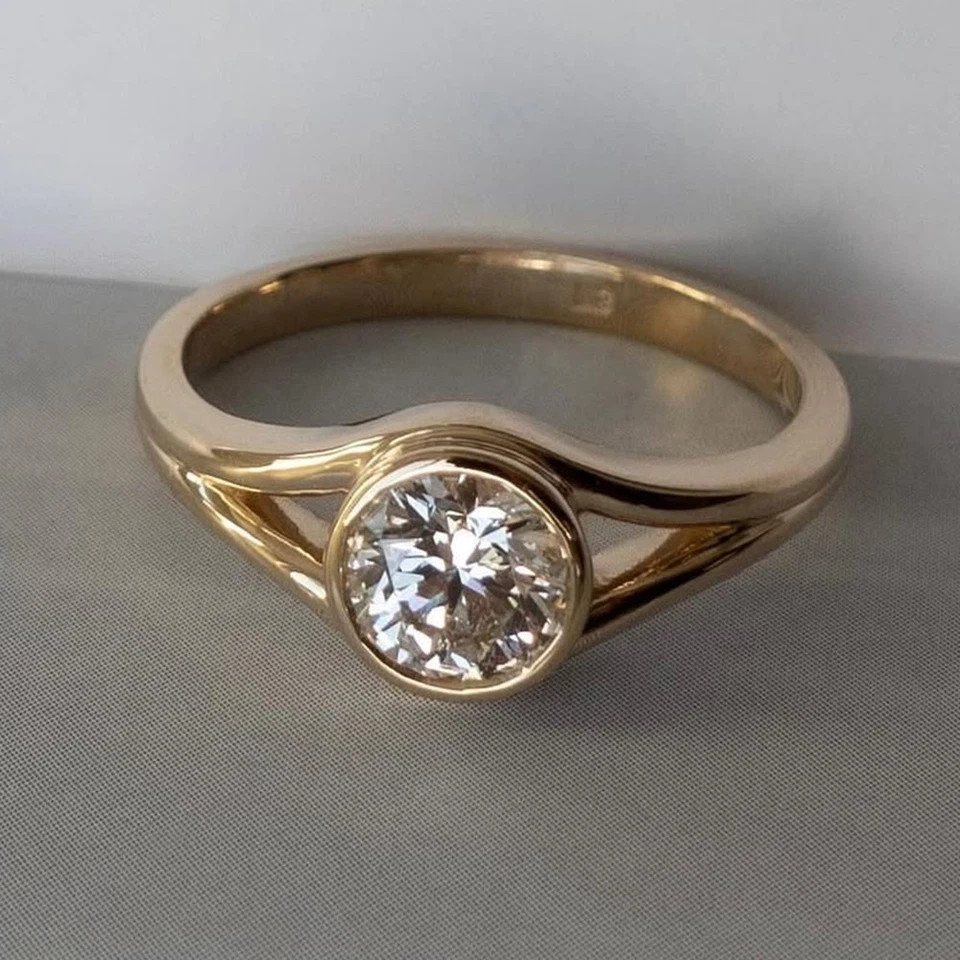 2Ct Round Cut Real Moissanite Bezel Solitaire Ring In 14K Yellow Gold Plated