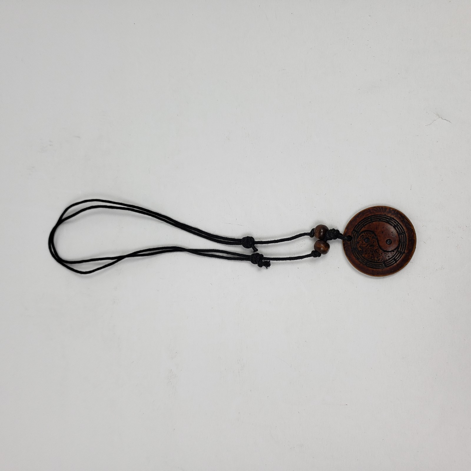 Vintage Adult Fashion Brown Yin Yang Wooden Adjustable Pendant Necklace 035
