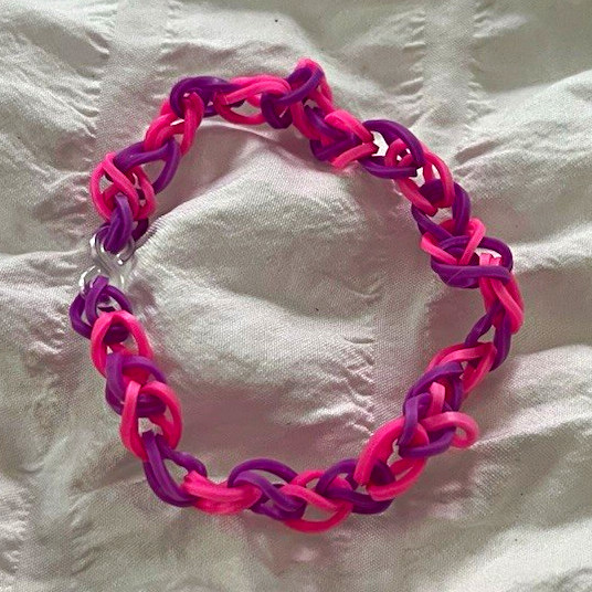 Pink & Purple Rubber Chain Link Bracelet Adjustable Slip Knot Closure No Stone