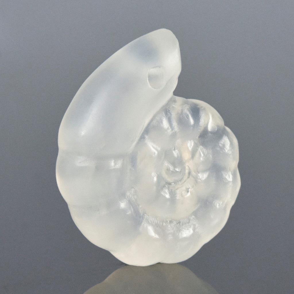 Ammonite Design Carved White Chalcedony Gemstone Focal Bead drilled 4.10 g