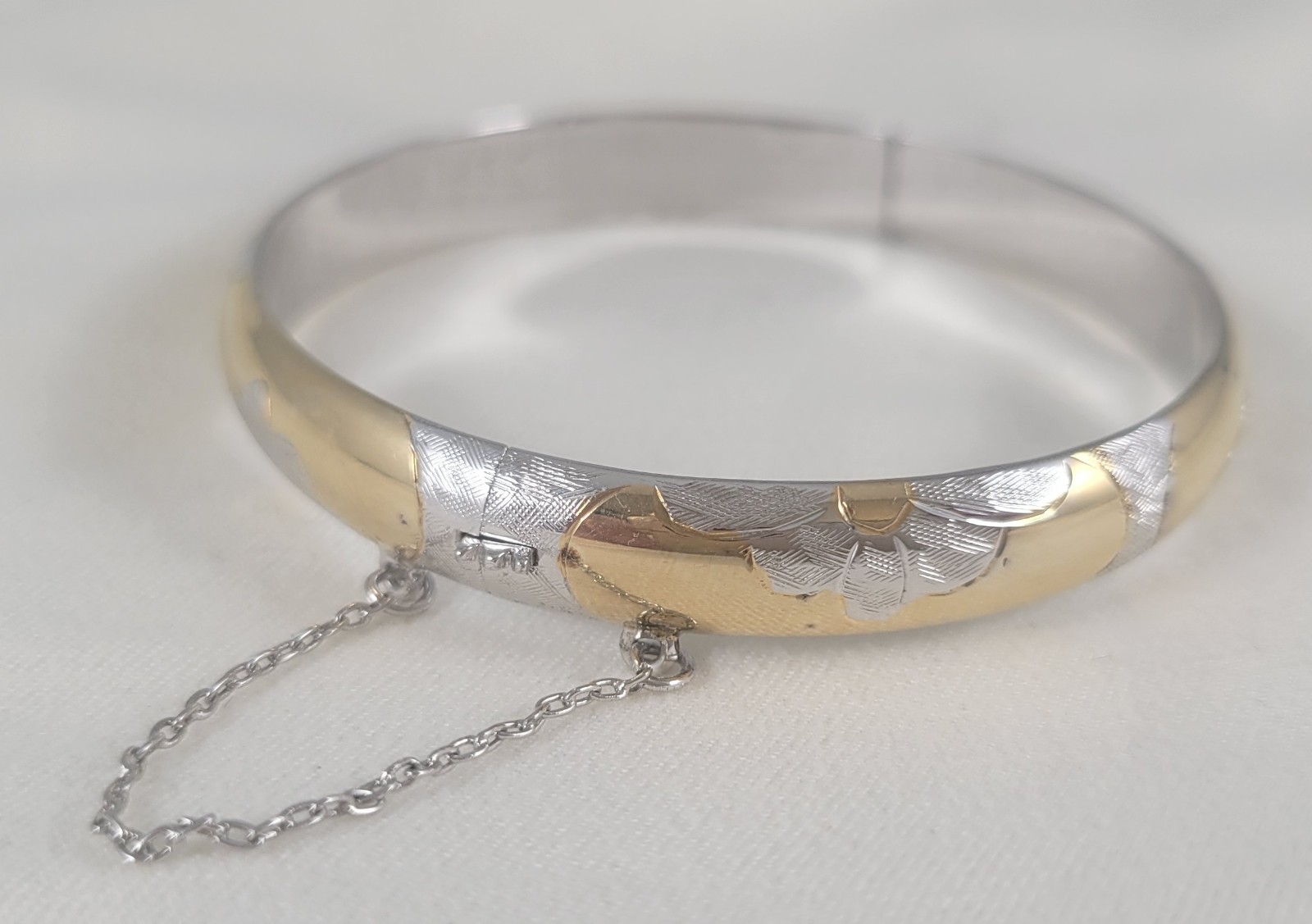 9mm wide Sterling Silver 925 & Vermeil Hinged Bangle Bracelet Safety Chain 7″