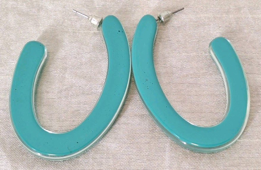 VTG 80’s Teal & Clear Smooth Thick Tube Acrylic Resin Oval Hoop Pierced Earrings