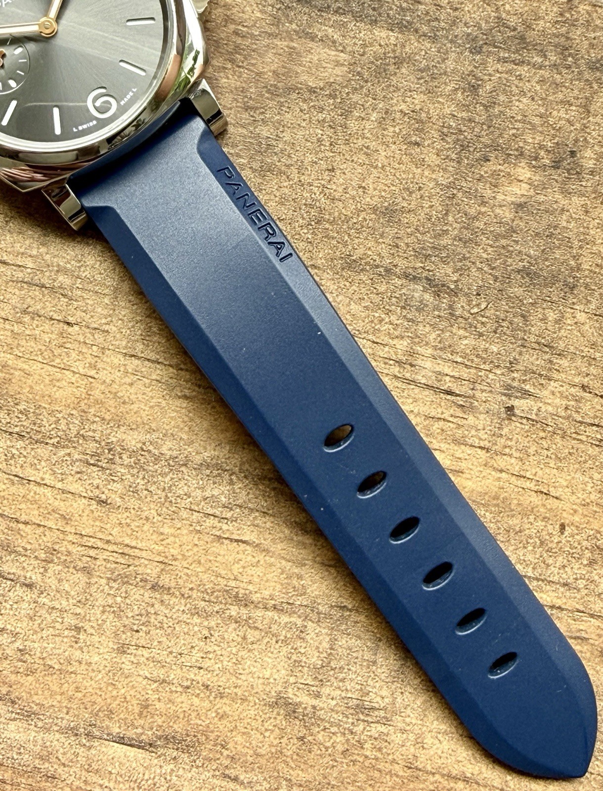2023 Panerai Luminor Due Automatic Grey 1247 PAM01247 38mm Watch Full Set Straps