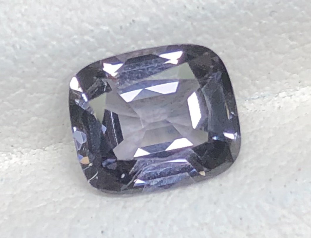 Love Tone Grey Spinel 1.24 Ct loose gemstones