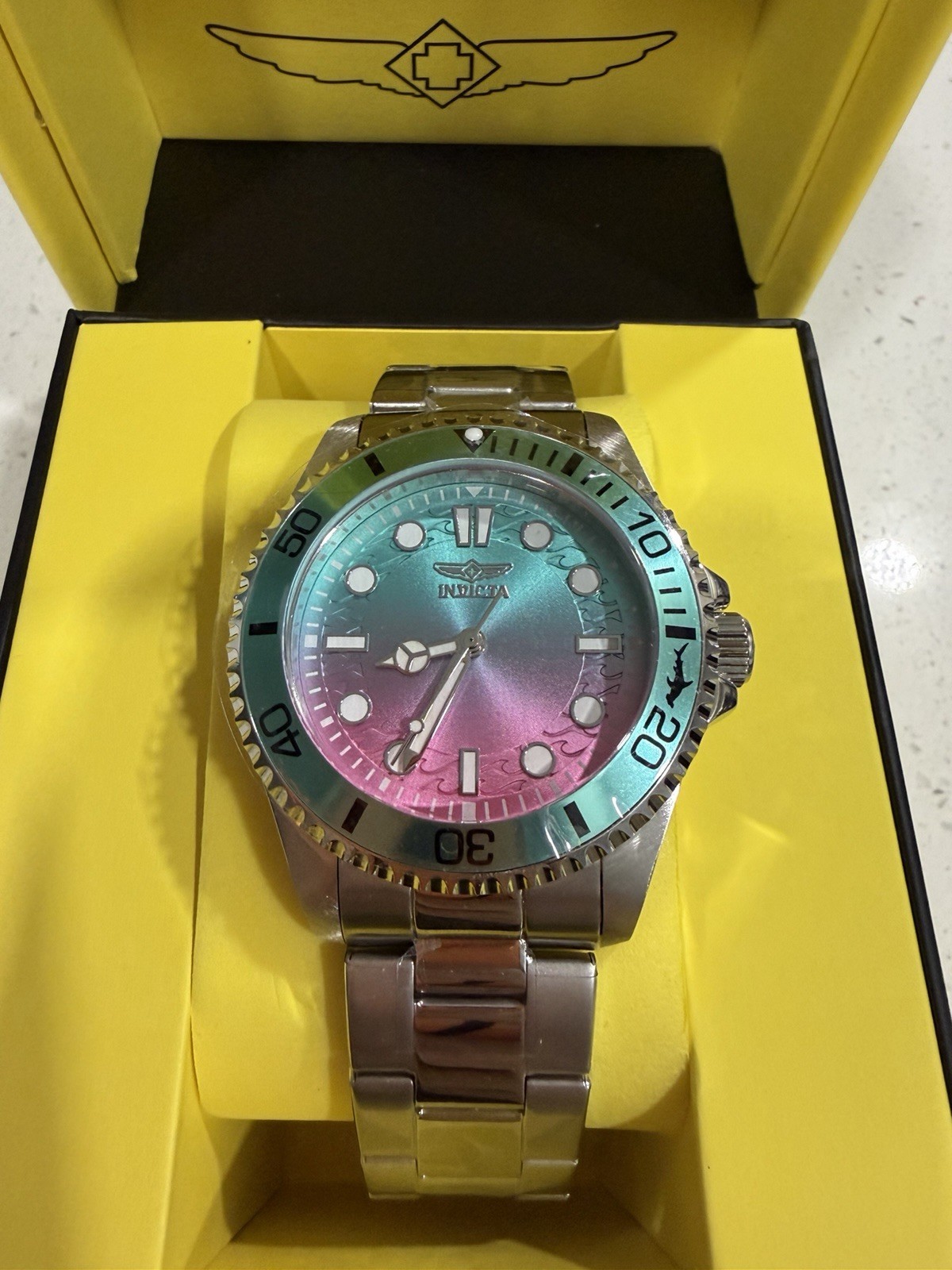 Invicta Pro Diver Kromatyk 50931 Men’s 43mm Steel Watch Pink Blue Dial NEW Box