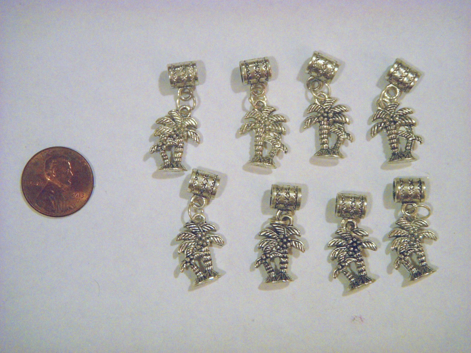 PALM TREE – TIBETAN SLIVER SINGLE CHARM DANGLE FOR BRACELETS OR PENDANTS