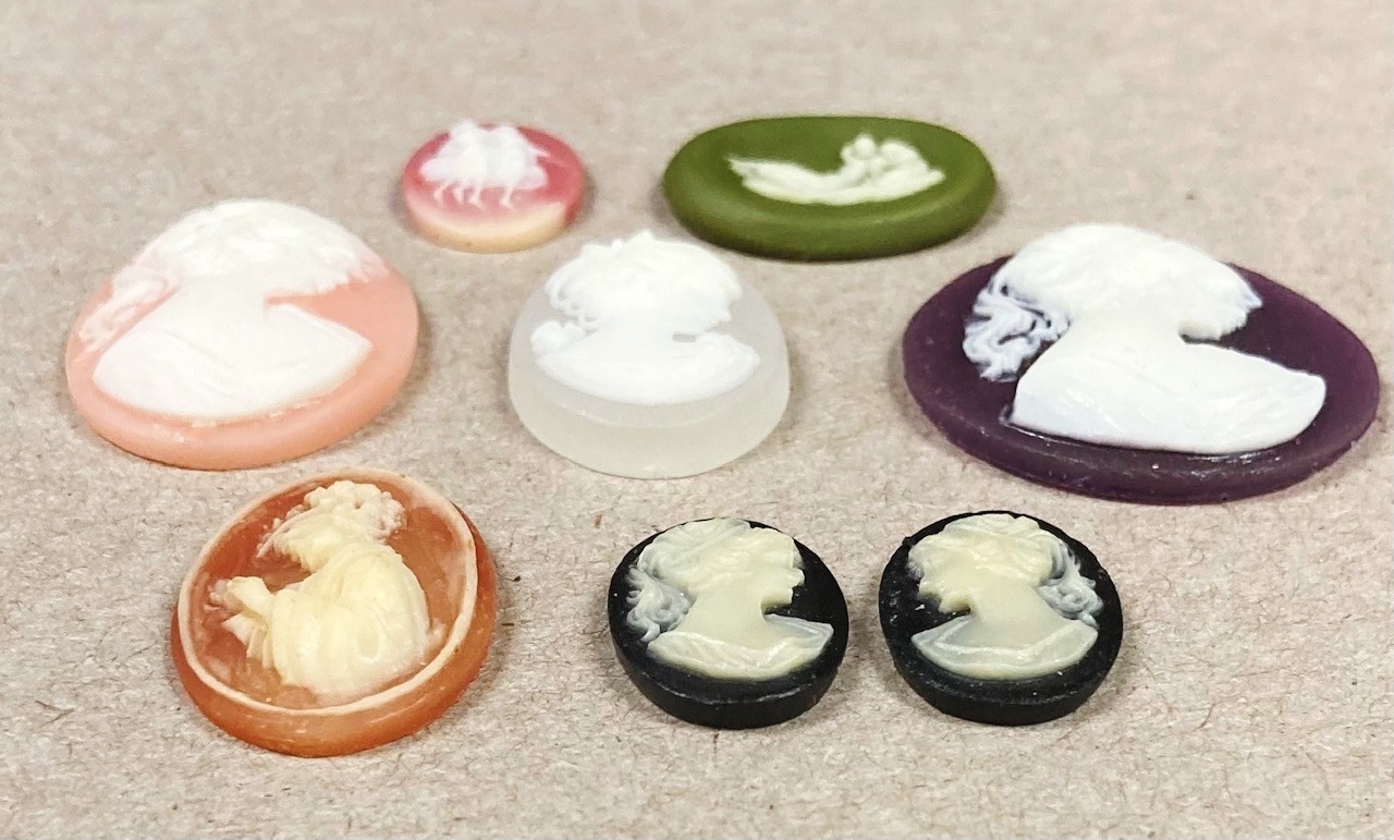 15 Vintage Assorted Resin Acrylic Cameos – DIY Jewelry Making & Repair Craft C80