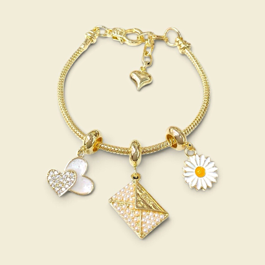 Oro Laminado Gold Filled Love Charm Bracelet 7” Adjustable Made in Italy