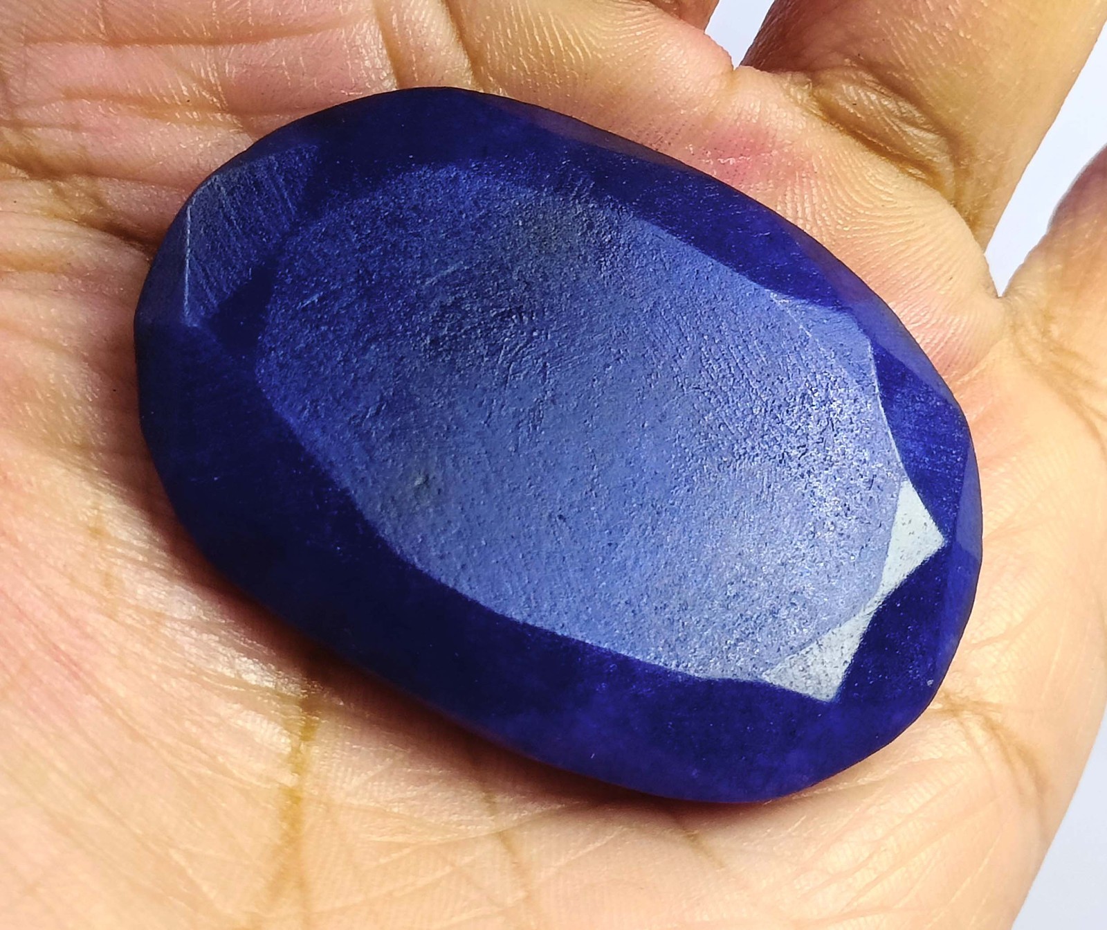 Assured Quality 105 Ct Natural Blue Sapphire Oval Shape IGL Gemstone 6AHL