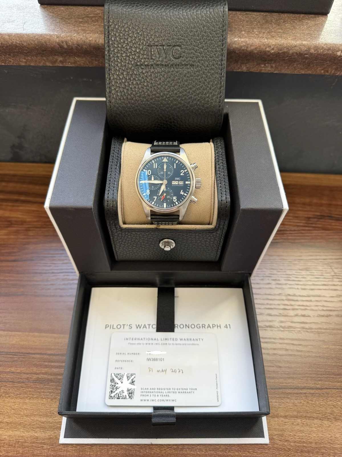 IWC Pilot’s Watch Blue Men’s Watch – IW388101