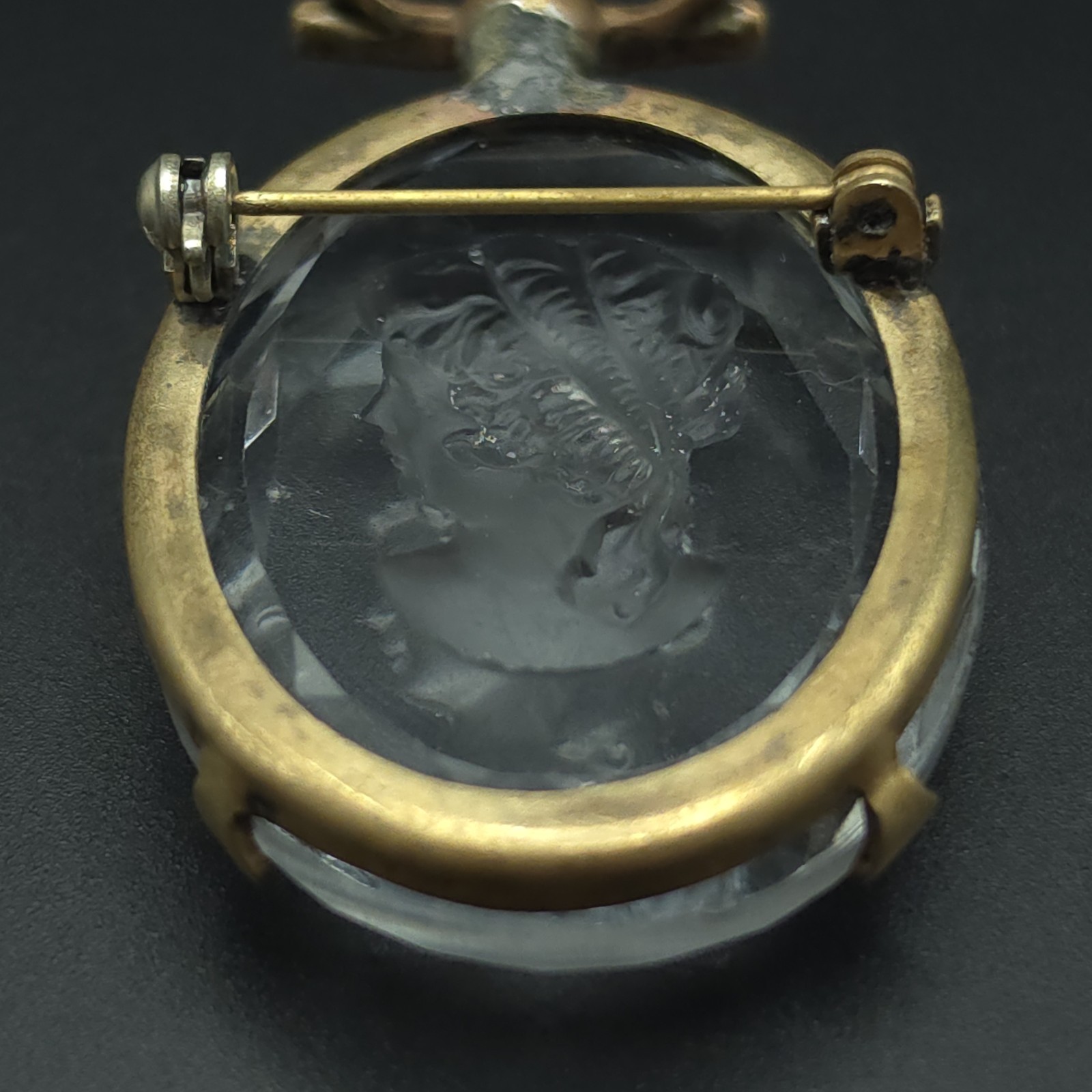Antique Victorian Reverse Carved Crystal Intaglio Cameo Brooch Pendant Classical