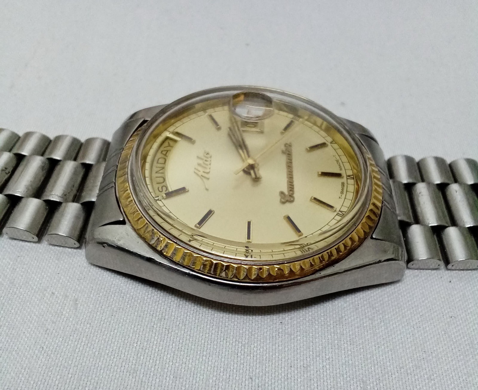 MIDO Commander Model 8223, Automatic,quick set,year 1992