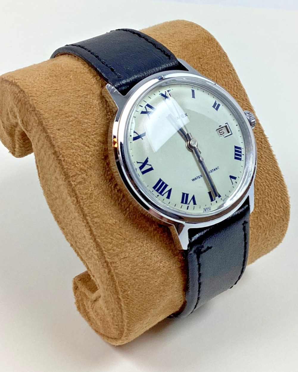 1974 Timex Marlin 35MM Roman Numeral Date Watch 2655002574 Runs New Band Read