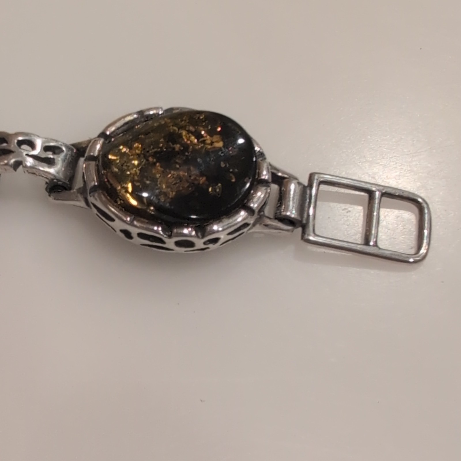 925 Sterling Silver Link Bracelet Oval Cabochon Bezel Red Stones 8 in