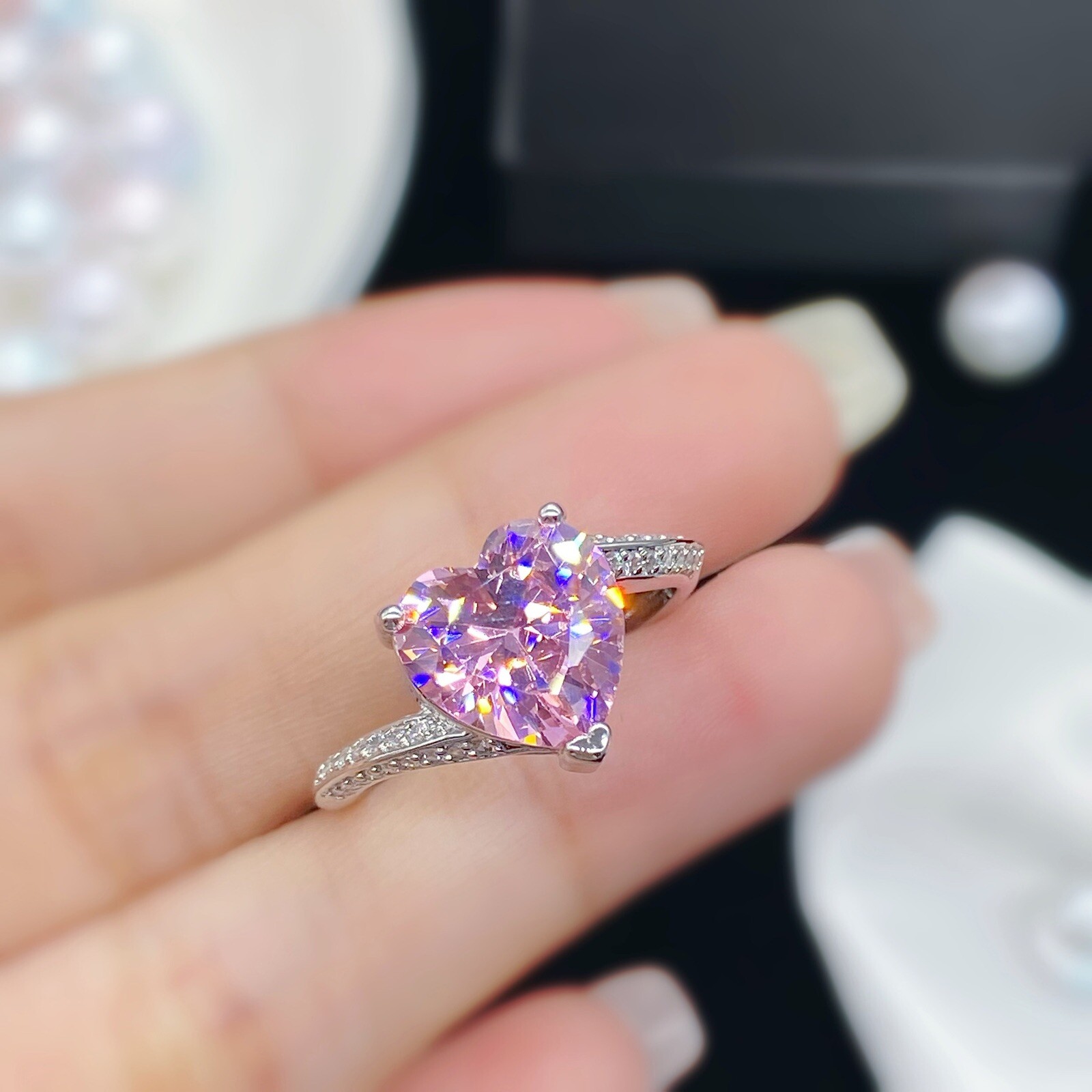 18K White Gold Plated Pink Gemstone Crystal Love Heart Ring for Women,Gifts