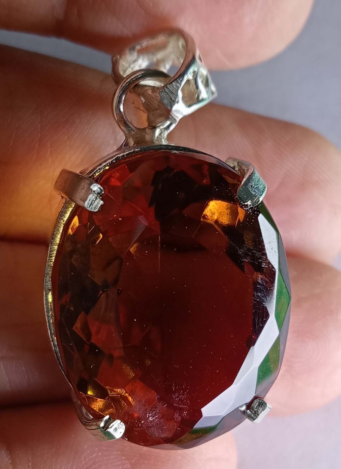 Alexandrite Colour Change Oval Cut Pendant 62.35 Ct Natural Gemstone Certified