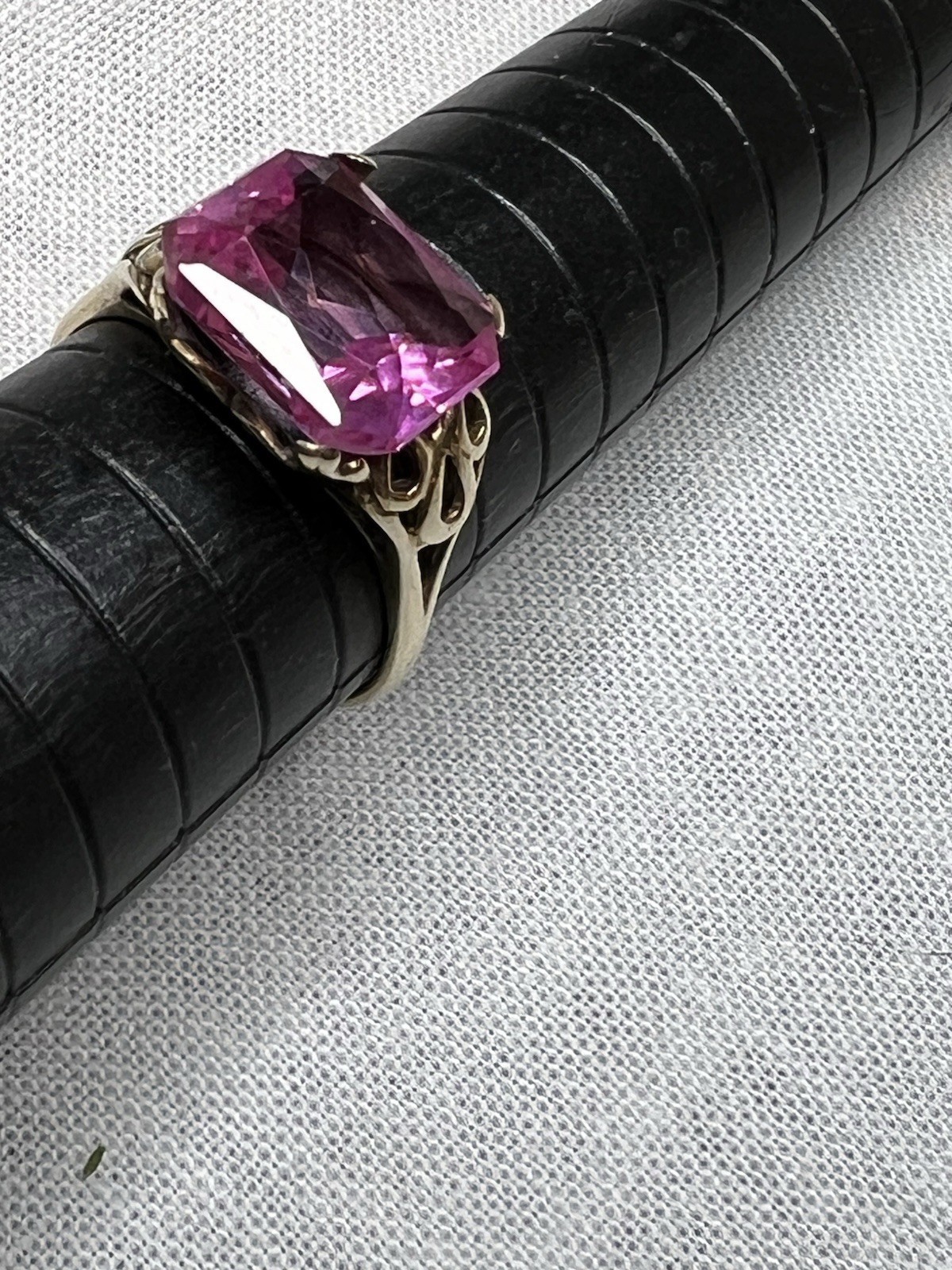 Vintage 10k Yellow Gold Ring With Pink Emerald Size 8.5