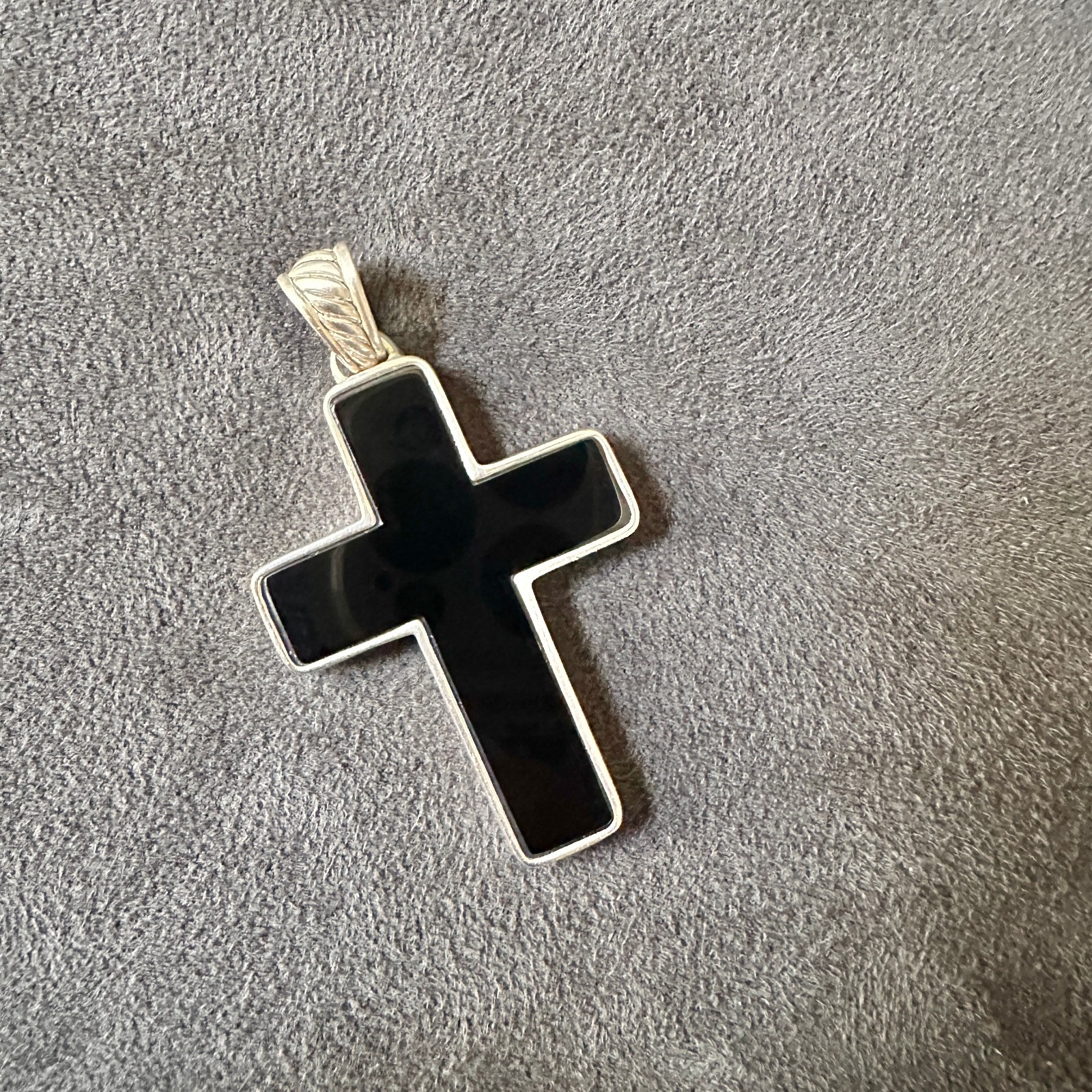 David Yurman Large Chevron Cross Pendant w/ Black Onyx – FREE SHIPPING