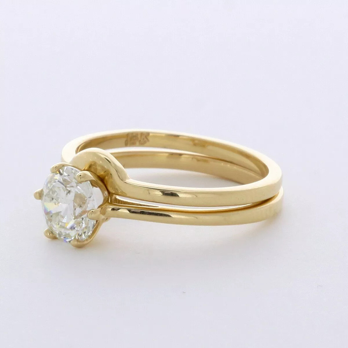 18K Gold Solitaire Engagement Ring Set 1.35 Carat Round Lab-Grown Diamond H VS2