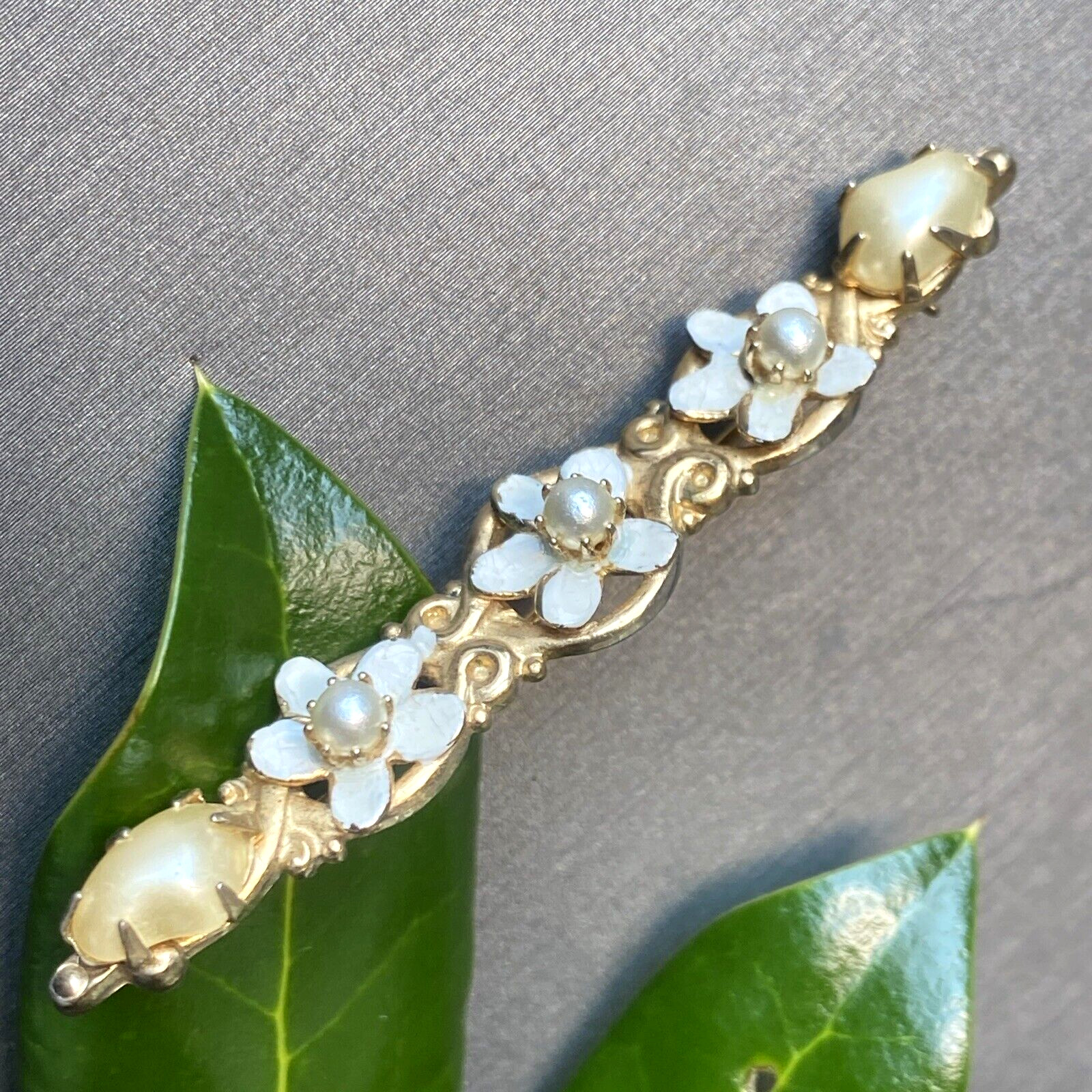 Vintage Pearl Bar Brooch Estate Fine Jewelry Pre-owned Sterling Silver Vermeil