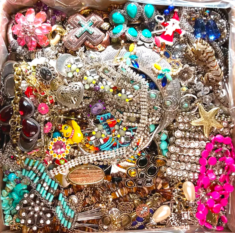 FREE SHIP 5 Pound Unsorted Huge Lot Jewelry VTG Now Junk Art Craft Treasure Box!