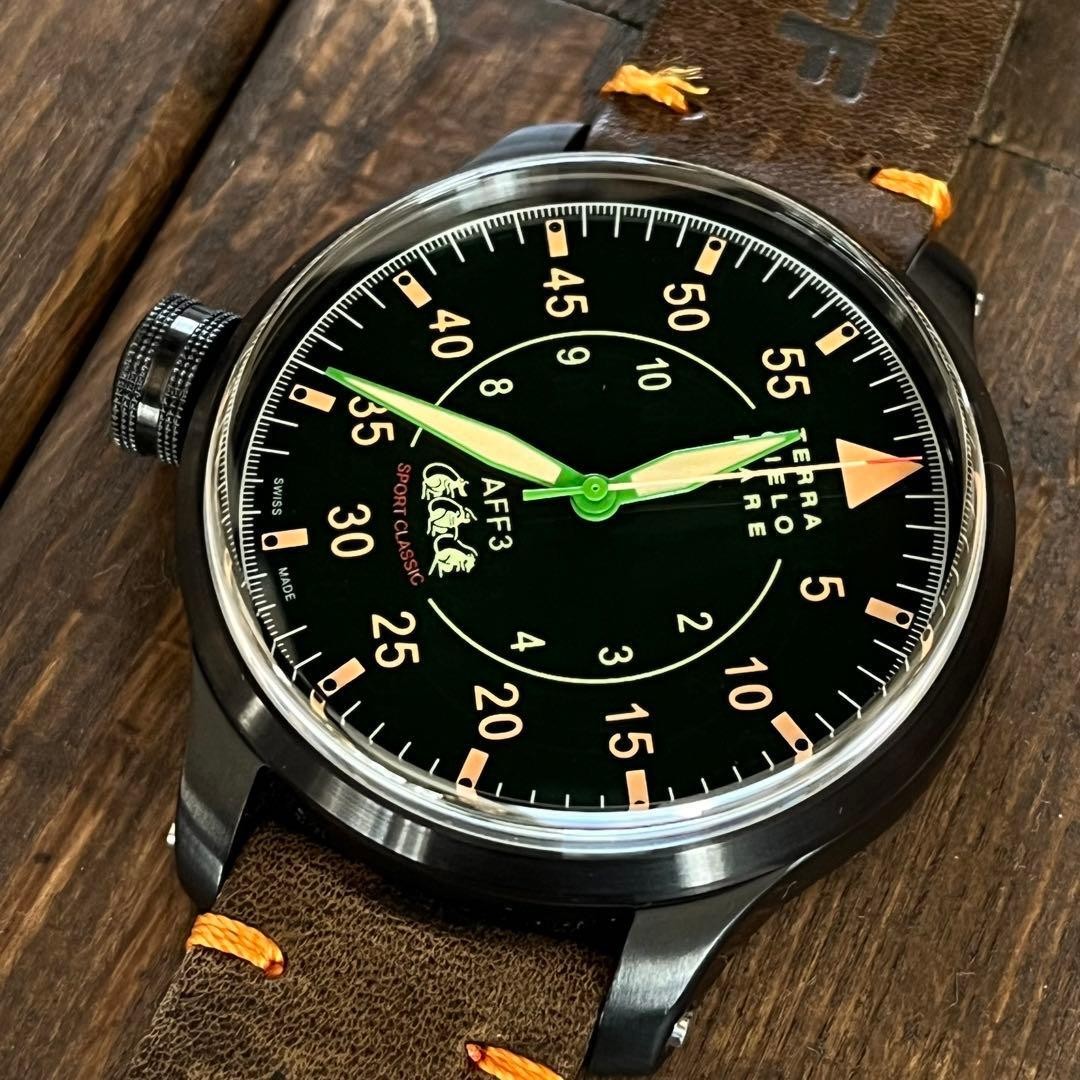 [B1Y] TERRA CIELO MARE Sports Classic Watch [y2v]