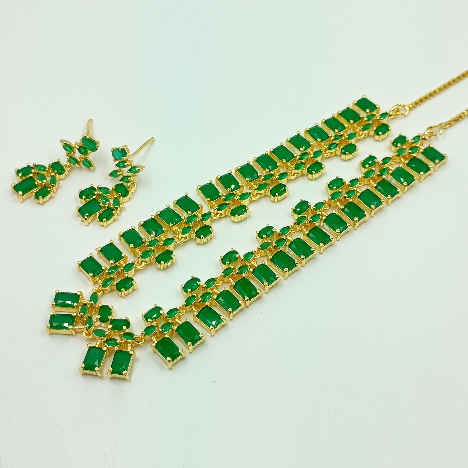 22K Gold Plated South Indian Emerald Necklace Ethnic Bridal Jewelry Set