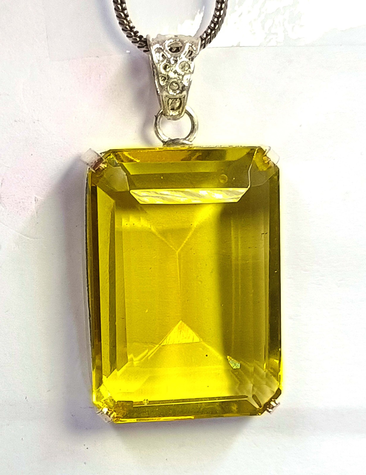 105 Ct Natural Yellow Sapphire Emerald Cut 925 Silver Pendant Free Chain 6FGT