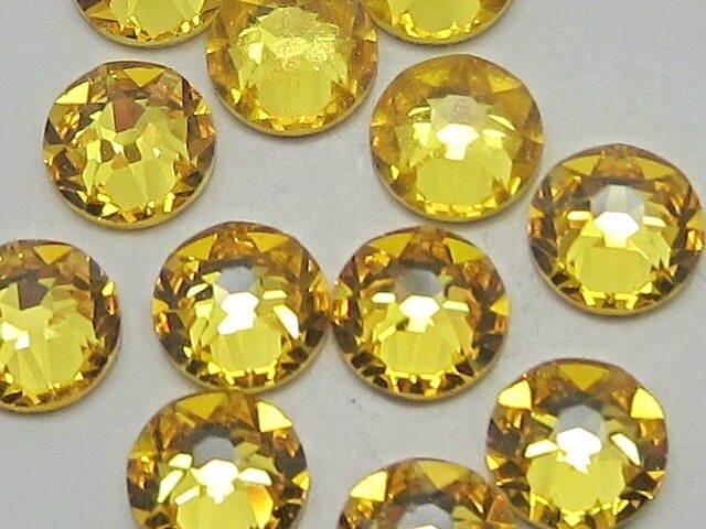12ss LT TOPAZ (maxima) FLATBACK PRECIOSA Rhinestones 1gr