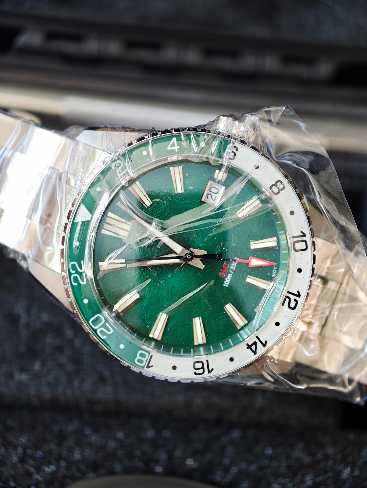 Aethelsohn Horizon Voyager Meridian GMT Green Dial Quartz 38mm
