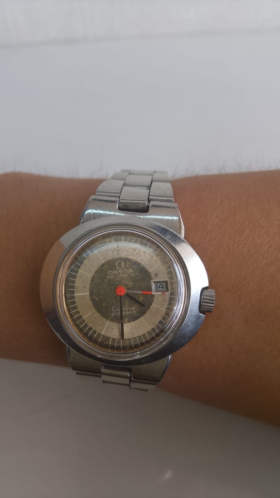 Omega Genève Dynamic
