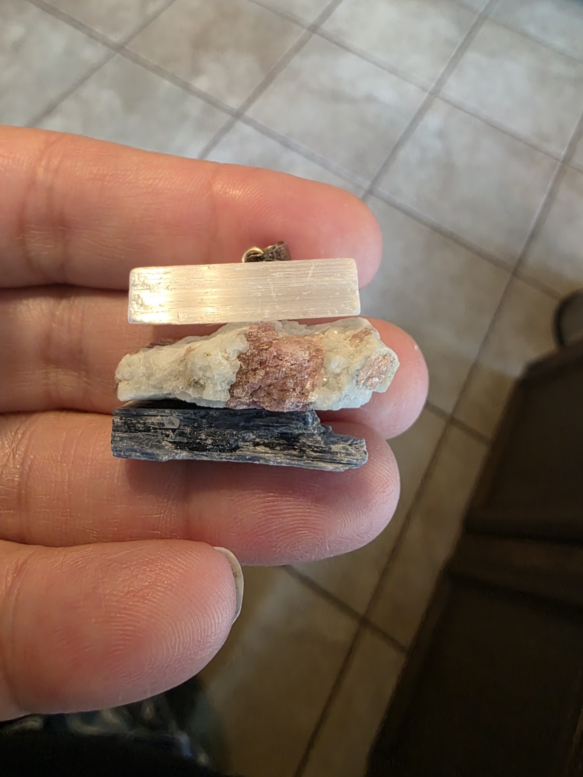 4 Handmade Rough Multicolor Stone Bar Pendant, Nature Theme, Unisex Adults
