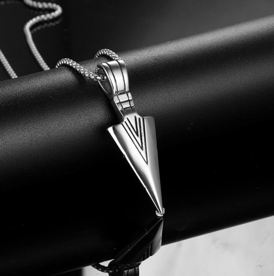 Silver Arrowhead Mens Arrow Pendant Necklace 24″ Chain – Native American Style