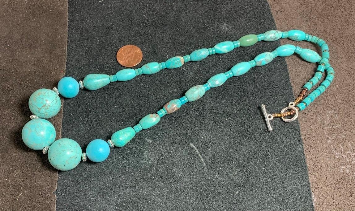 Southwestern turquoise color Howlite bead necklace/23″(t354b-w3)