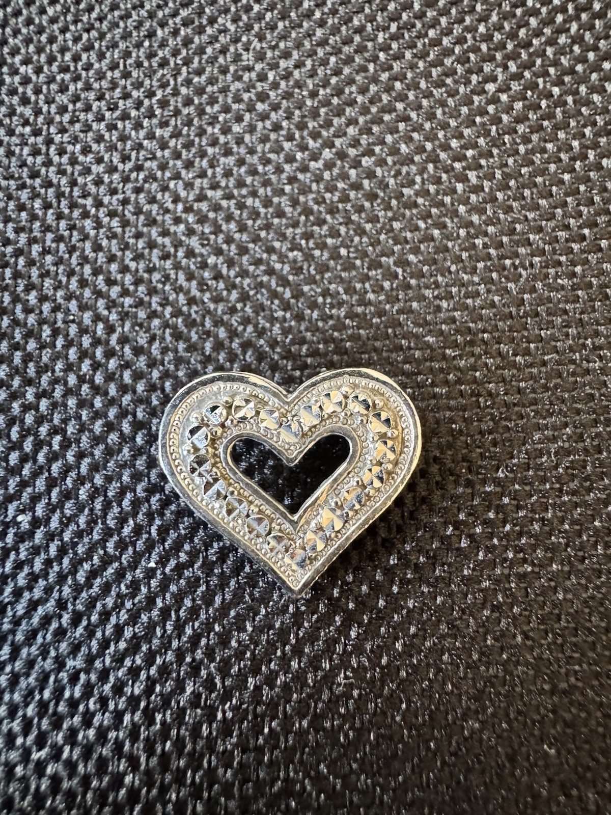 18”, 14K White Gold Box Necklace With 10k White Gold Heart Pendant 2 Grams Total