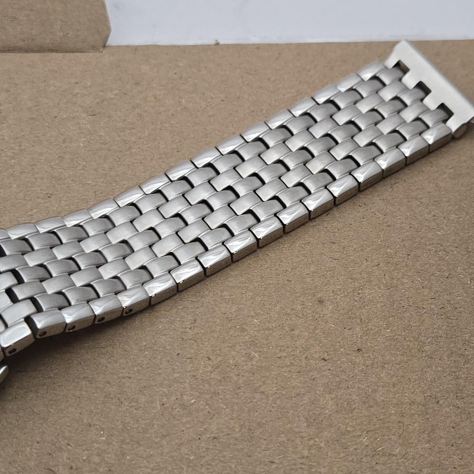 Rare and beautiful high quality stainless steel watch bracelet/watch band 20mm