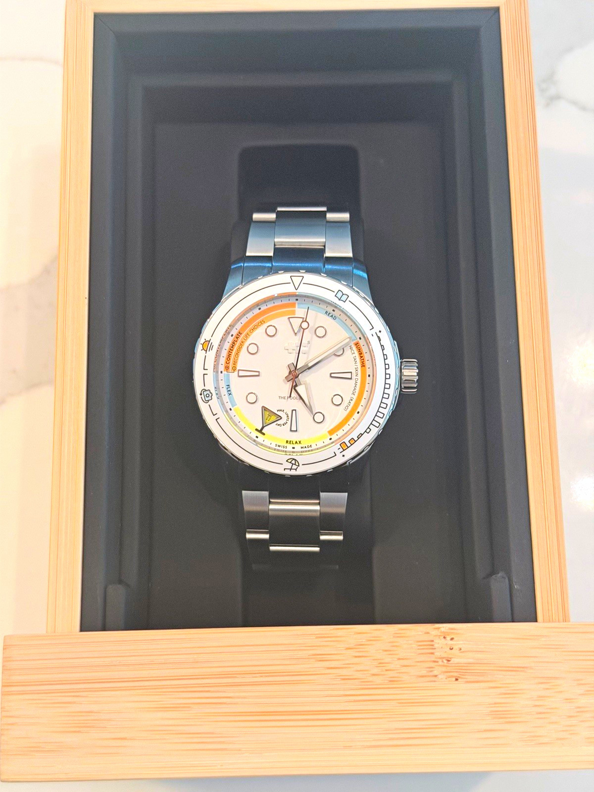 Christopher Ward C60 Pool Diver Quartz 38mm White Dial SS Bracelet Box Papers