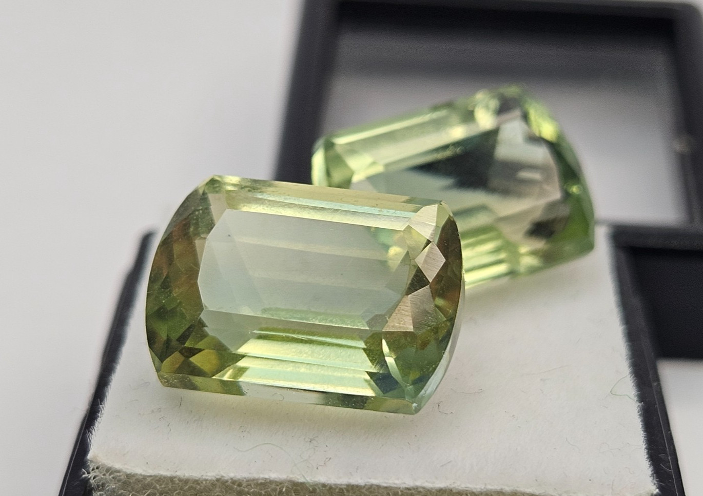 Cushion Cut Bi-Colour Tourmaline 19+ Ct Loose Gemstone Pair For Earrings Making