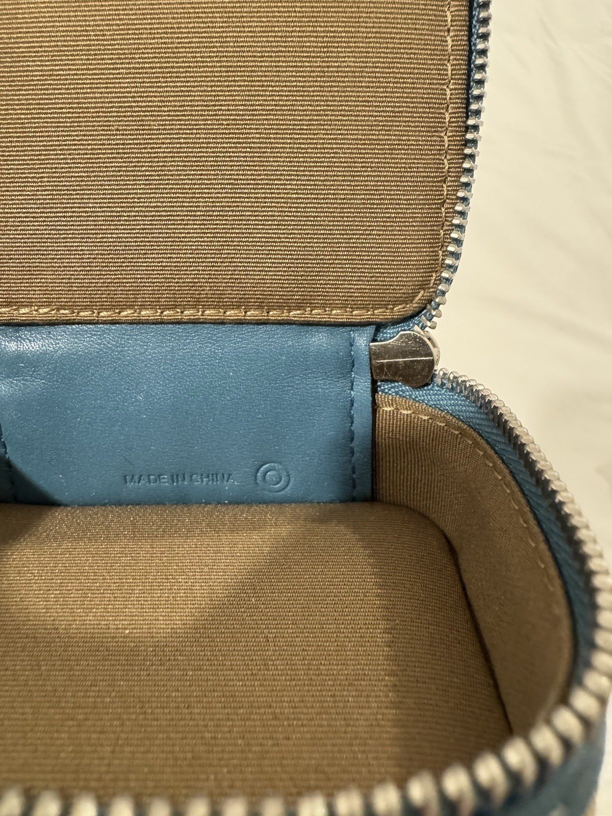 Coach Logo Leather Zip Jewellery Box Case Brown/Blue Trim Lined Fabric