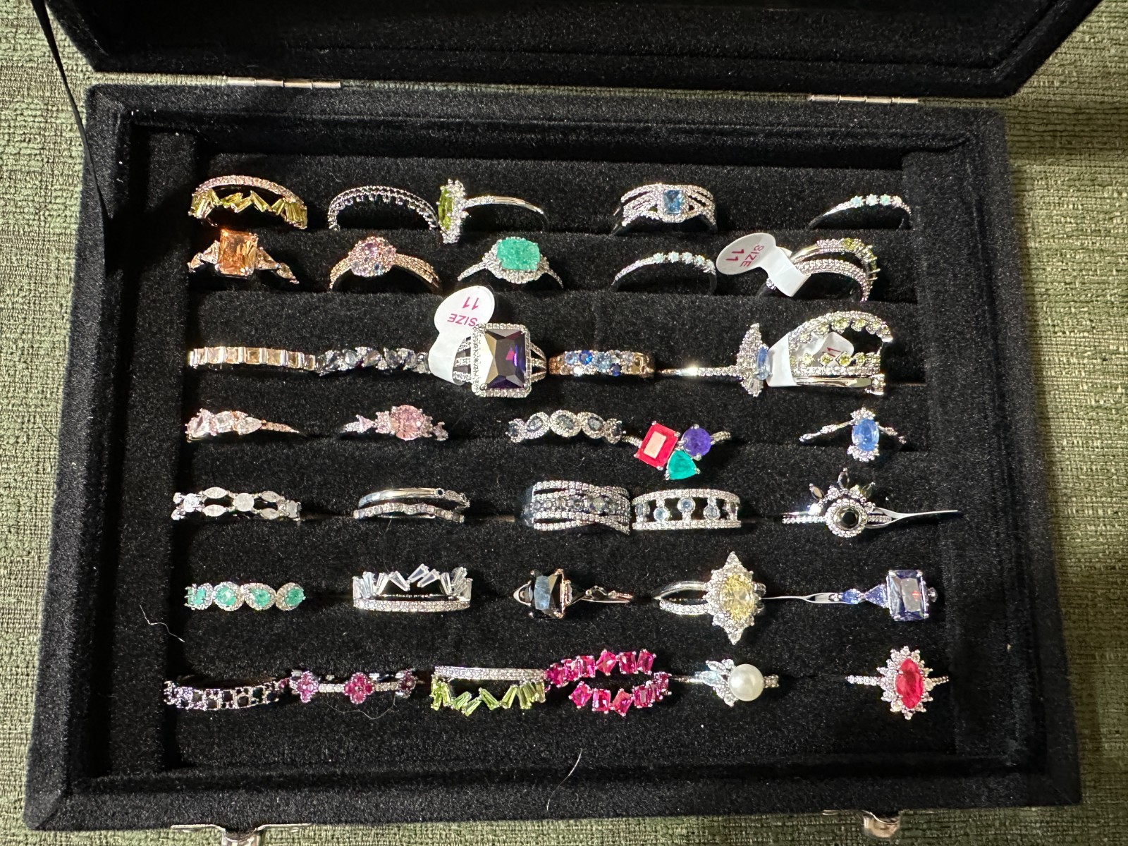 90+ Fashion Costume Jewelry Sparkly Rings-Size: 11 -New-Attention Performers!