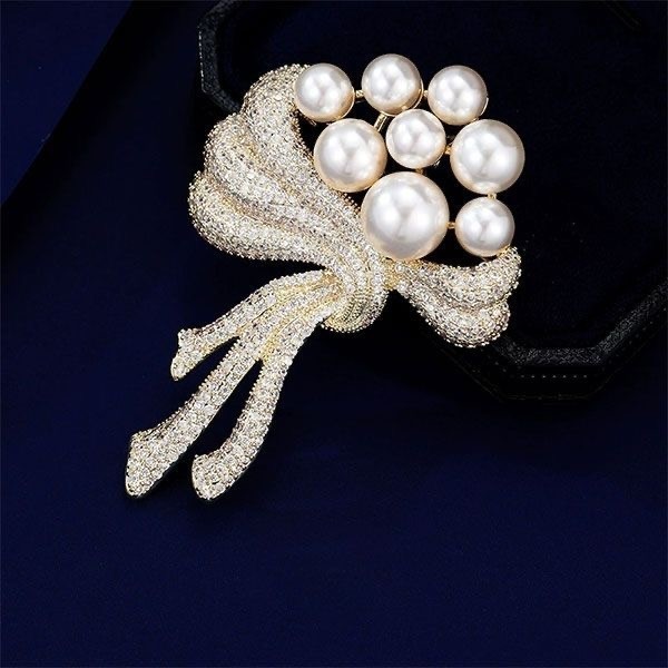 Pearl Bow Brooch Gold Rhinestone Crystal Lapel Pin Fashion Clothes Accessory