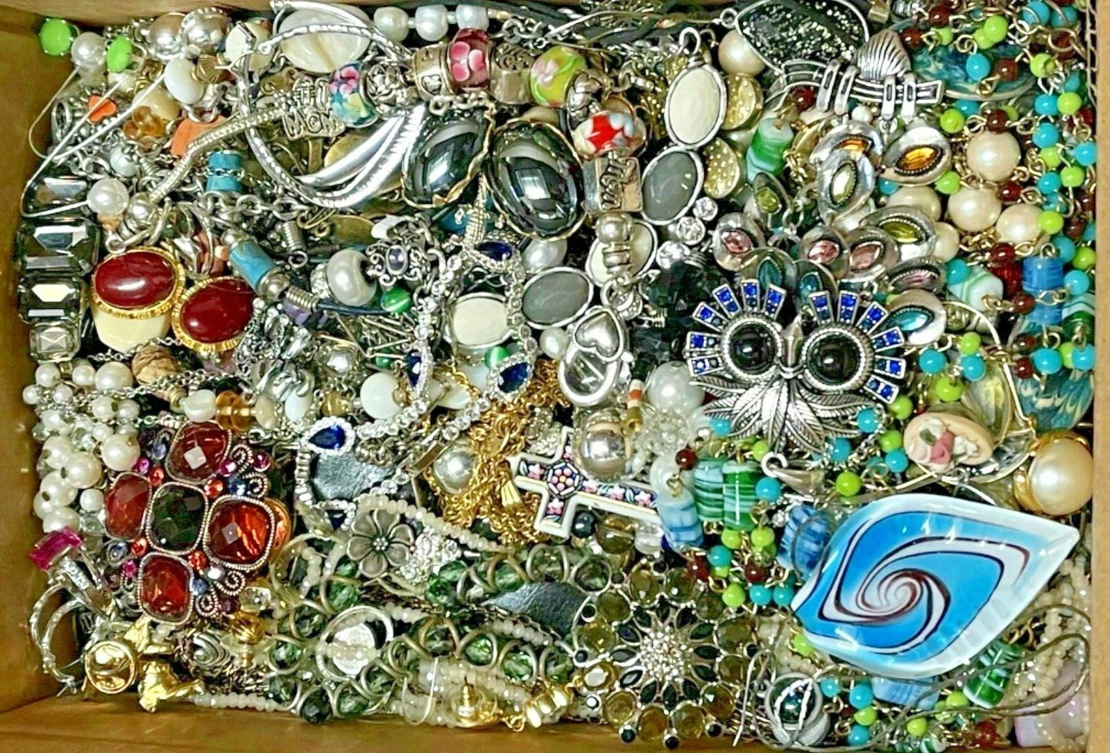 Tangled Jewelry Lot 3 Lbs Unsorted Unsearched Vintage & Modern Junk & Resale