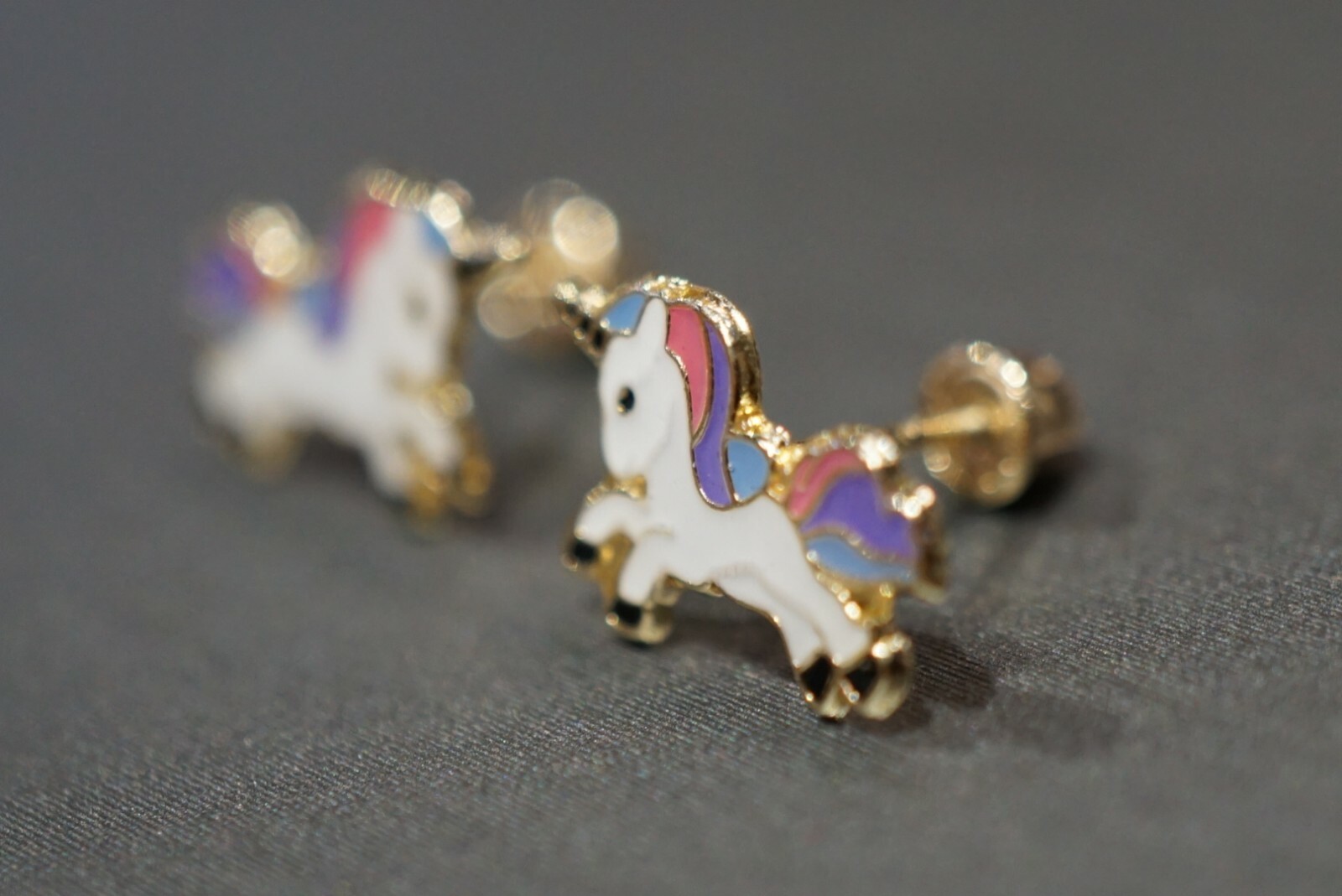 14K Solid Yellow Gold Enamel Unicorn Screw Back Stud Earring.