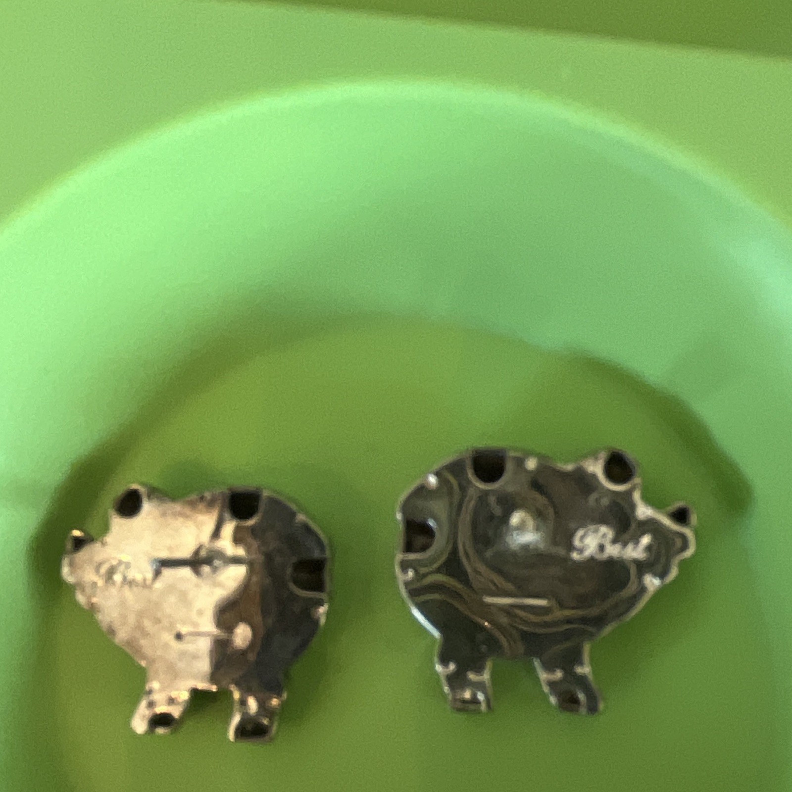Vintage Best Signed Silver Tone Pig Animal Stud Earrings – Non Tarnished